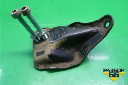 Кронштейн двигателя левый (1.0л BJR) (377199307A) для Volkswagen Pointer с 2004г