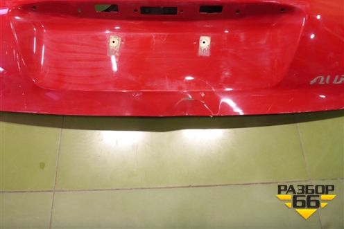 Дверь багажника без стекла (6700502110) для Toyota Auris с 2006-2012г