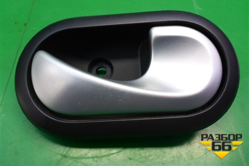 Ручка внутренняя двери передней правой (8200733847) для Renault Sandero с 2009-2014г