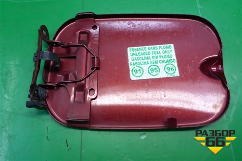 Лючок бензобака для Renault Sandero с 2009-2014г