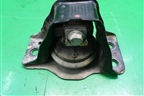 Опора двигателя правая  (1.6л K4MC697) (8200592642) для Renault Sandero с 2009-2014г