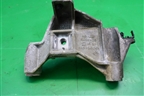 Кронштейн опоры двигателя правый (8200414226) для Renault Sandero с 2009-2014г