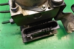 Блок ABS (476604621R) для Renault Sandero с 2009-2014г