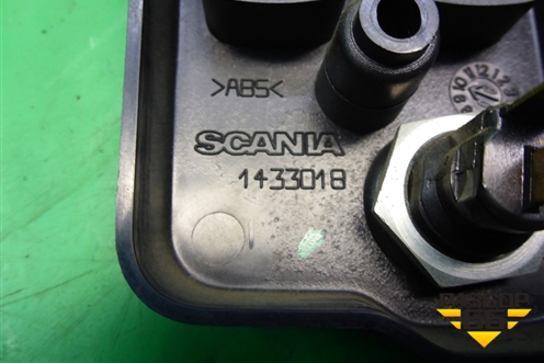 Рамка под кнопки  (1433018) для Scania  5 P Series с 2004-2016г