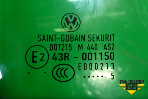Стекло двери задней левой форточка для Volkswagen Pointer с 2004г
