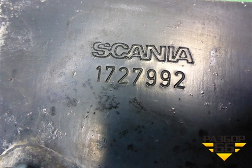 Кронштейн фары правой  (1727992) для Scania  5 P Series с 2004-2016г