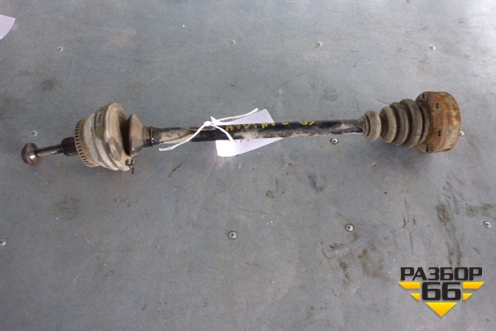 Привод передний левый (4.2л AVW АКПП 4WD) (4D0501203G) для Audi A8 с 1998-2003г