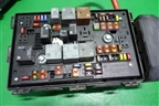 Блок предохранителей подкапотный (13343982) для Opel Astra J с 2009г