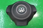 Подушка безопасности в рулевое колесо (до 2015г) (6R0880201G) для Volkswagen Polo (седан) с 2010г