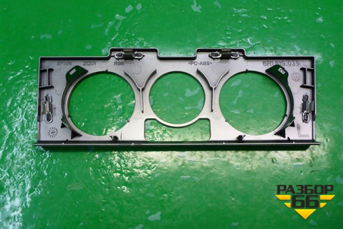 Накладка на торпедо (на отопитель (6RU819039) для Volkswagen Polo (седан) с 2010г