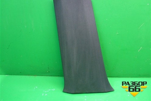 Обшивка стойки центральная нижняя левая (6RU867297) для Volkswagen Polo (седан) с 2010г (Поло)