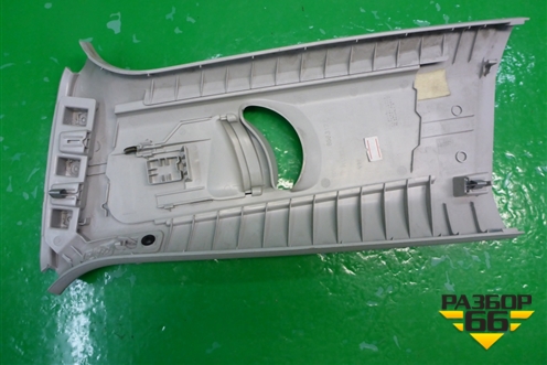 Обшивка стойки центральная верхняя правая (6RU867244E) для Volkswagen Polo (седан) с 2010г