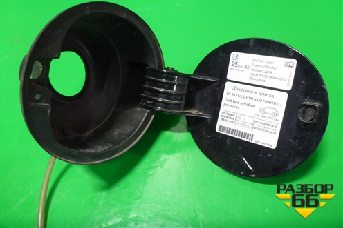 Лючок бензобака (6RU809857) для Volkswagen Polo (седан) с 2010г