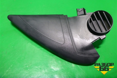 Накладка двери передней правой уголок (1Z0837974) для Skoda Octavia (А5) с 2004-2013г
