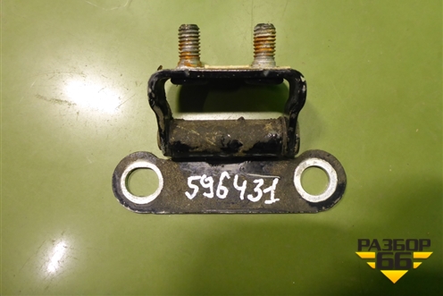 Петля двери багажника (до 2015г верхней) (6881028040) для Toyota Land Cruiser (200) с 2008г