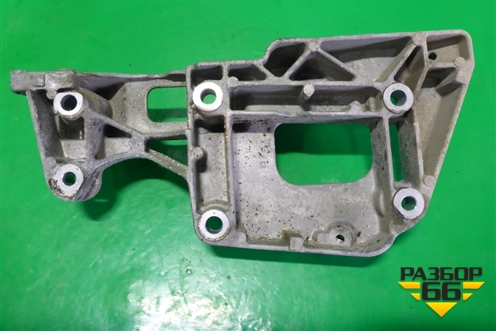 Кронштейн генератора (1.6л BSE) (06F903143F) для Skoda Octavia (А5) с 2004-2013г