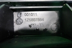 Кронштейн заднего бампера центральный правый (1Z5807864) для Skoda Octavia (А5) с 2004-2013г