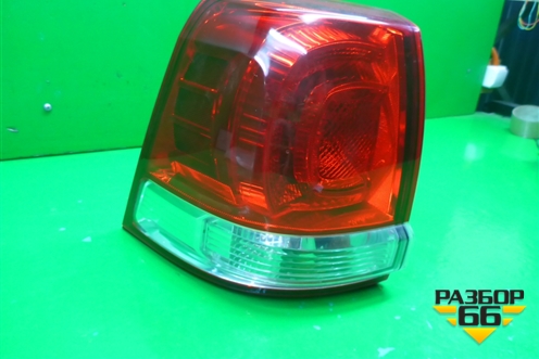 Фонарь задний наружный левый (до 2012г) (8156160B80) для Toyota Land Cruiser (200) с 2008г