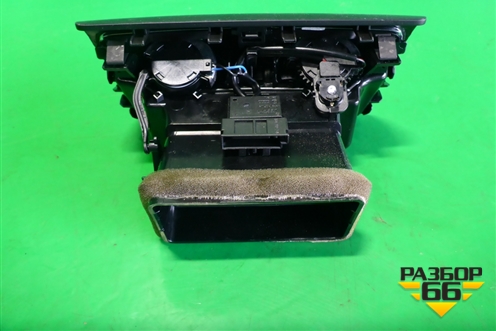 Дефлектор воздушный (в подлокотник) (8K0819203J) для Audi A4 (В8) с 2007-2015г