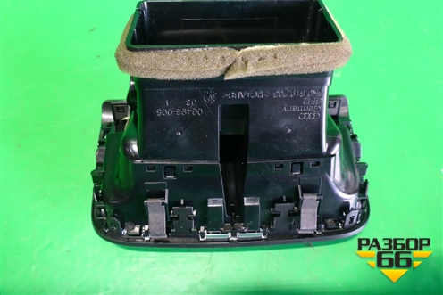Дефлектор воздушный (в подлокотник) (8K0819203J) для Audi A4 (В8) с 2007-2015г