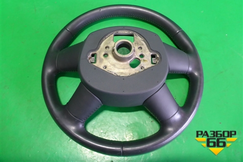 Рулевое колесо под AIR BAG без AIR BAG (после 2012г) (4L0419091AC) для Audi A4 (В8) с 2007-2015г