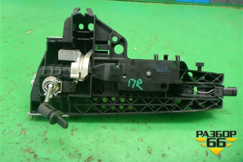 Ручка наружная двери передней правой (правый руль) (8T2837886B) для Audi A4 (В8) с 2007-2015г