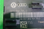 Блок комфорта (задний правый) (8K0959795D) для Audi A4 (В8) с 2007-2015г