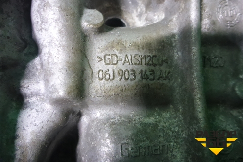 Кронштейн масляного фильтра (2.0л CDN) (06J903143AK) для Audi A4 (В8) с 2007-2015г
