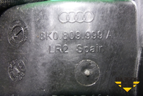 Лючок бензобака (8K0809999A) для Audi A4 (В8) с 2007-2015г