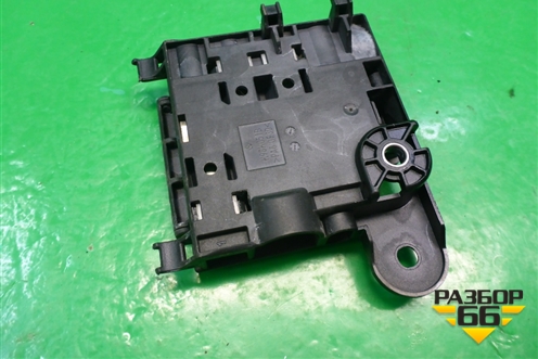 Коробка распределительная (8K0937517) (8K0937517B) для Audi A4 (В8) с 2007-2015г