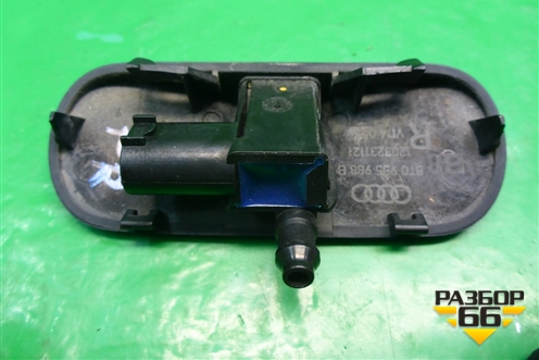 Форсунка омывателя лобового стекла (правая с подогревом) (8T0955988B) для Audi A4 (В8) с 2007-2015г