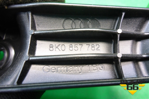 Направляющая ремня безопасности передняя правая (8K0857782) для Audi A4 (В8) с 2007-2015г