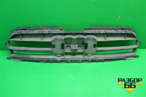 Кронштейн решетки радиатора (8K0807233G) для Audi A4 (В8) с 2007-2015г
