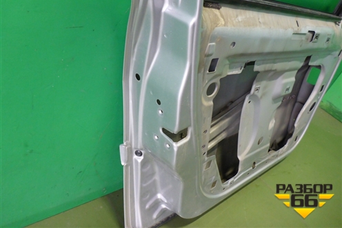 Дверь передняя левая для Renault Megane 2 с 2002-2009г