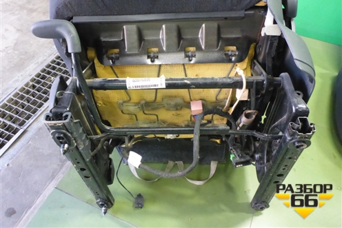 Сиденья комплект (с AIR BAG с подогревом) для Renault Megane 2 с 2002-2009г