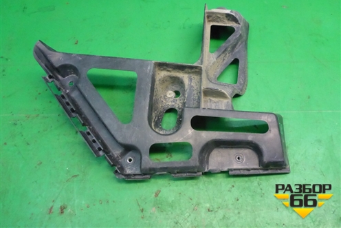 Кронштейн заднего бампера правый (седан) (8200146042) для Renault Megane 2 с 2002-2009г