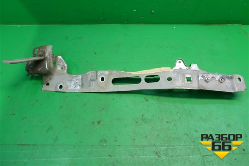 Кронштейн переднего крыла правый (8200268140) для Renault Megane 2 с 2002-2009г