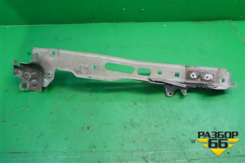 Кронштейн переднего крыла правый (8200268140) для Renault Megane 2 с 2002-2009г