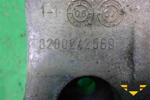 Кронштейн генератора (1.6л K4MC813) (8200242569) для Renault Megane 2 с 2002-2009г