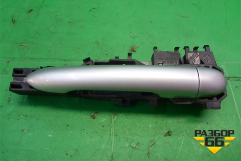 Ручка наружная двери задней правой (8200028464) для Renault Megane 2 с 2002-2009г