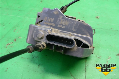Замок двери задней правой для Renault Megane 2 с 2002-2009г