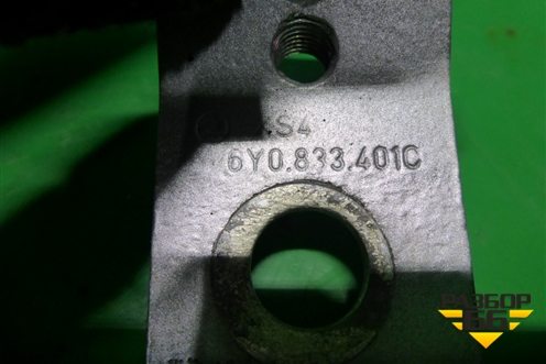 Петля двери передней левой верхняя (6Y0833401C) для Skoda Octavia (А5) с 2004-2013г