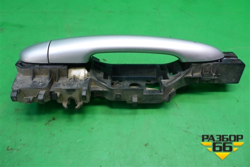 Ручка наружная двери задней левой (8200028464D) для Renault Megane 2 с 2002-2009г