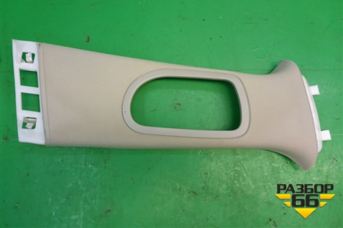 Обшивка стойки центральная верхняя правая (8200034959) для Renault Megane 2 с 2002-2009г