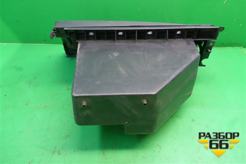 Бардачок (8200078820) для Renault Megane 2 с 2002-2009г