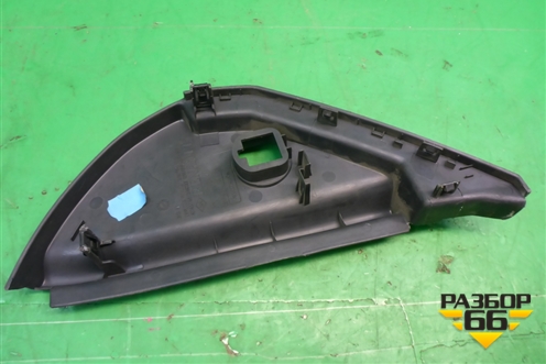 Накладка на торпедо (боковая правая) (8200179045) для Renault Megane 2 с 2002-2009г