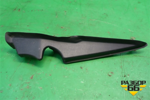 Молдинг лобового стекла левый (нижний) (8200100590) для Renault Megane 2 с 2002-2009г