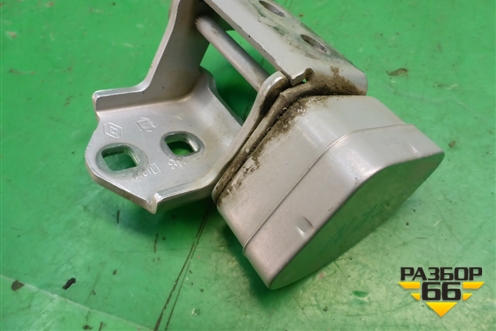 Петля двери задней правой нижняя для Renault Megane 2 с 2002-2009г