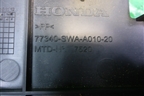 Крышка блока предохранителей (77340SWAA01020) для Honda CR-V(RE) с 2006-2012г