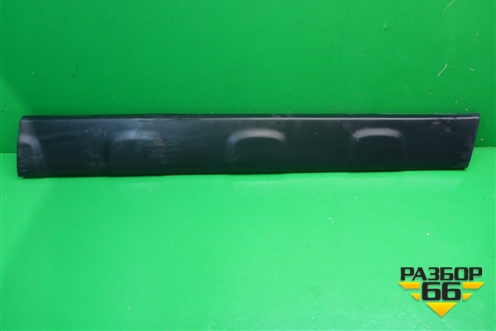 Накладка двери передней правой (75312SWWE010M1) для Honda CR-V(RE) с 2006-2012г